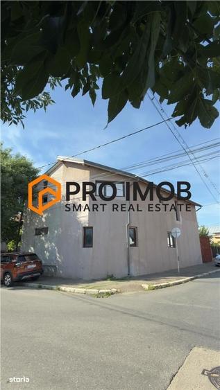 Casă cu 4 camere decomandat în Băceni