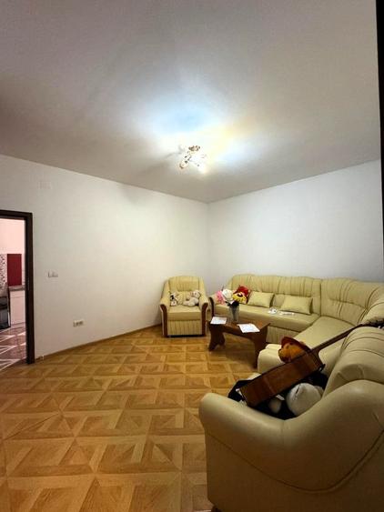 Casă cu 2 camere cu Canalizare în Traian