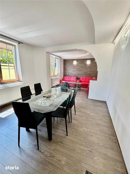 Casă cu 5 camere cu Teren 300 Mp în Calea Dumbrăvii
