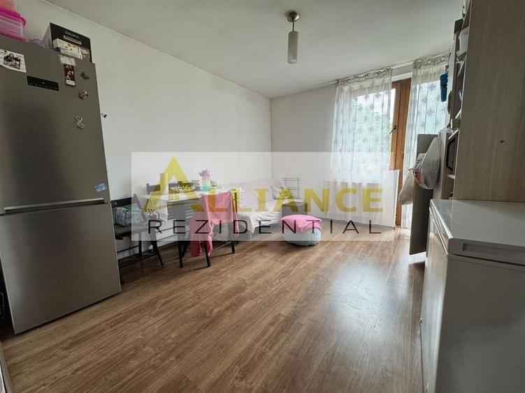 METROU DIMITRIE LEONIDA - APARTAMENT 3 CAMERE - 115000 EURO - 2
