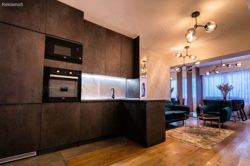 Apartament cu 2 camere în P-ța Victoriei
