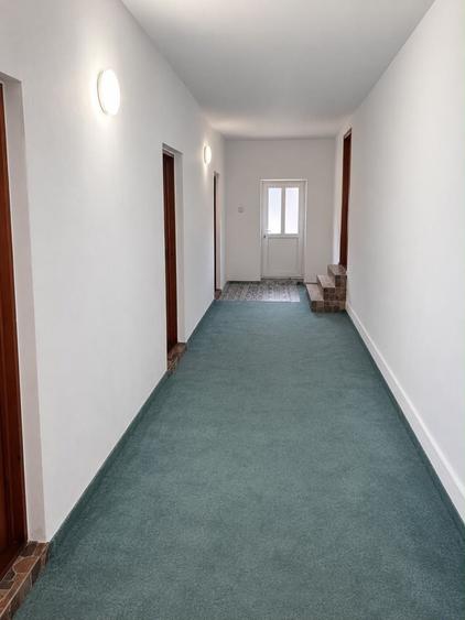 Casă cu 4 camere în Berca