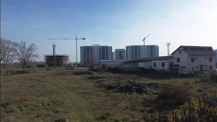 Teren Construcții intravilan de 6501 mp, în Central