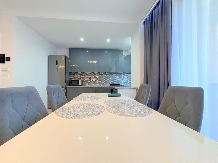 Apartament cu 2 camere decomandat, mobilat în Aradului