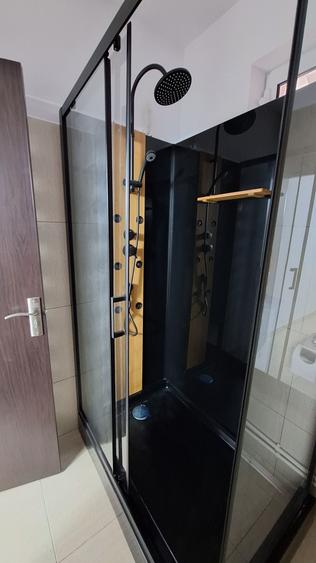 Casă cu 3 camere în Central