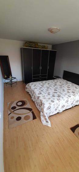 Casă cu 2 camere în Central