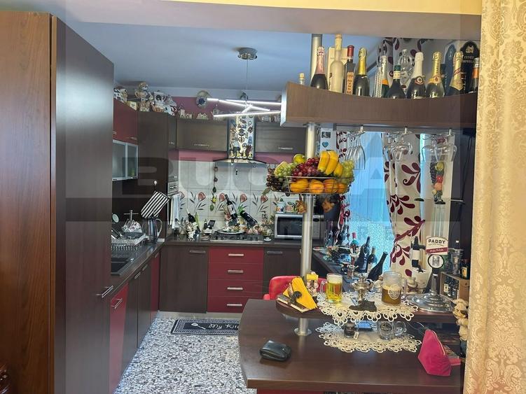 Duplex cu 4 camere cu Canalizare în Iris