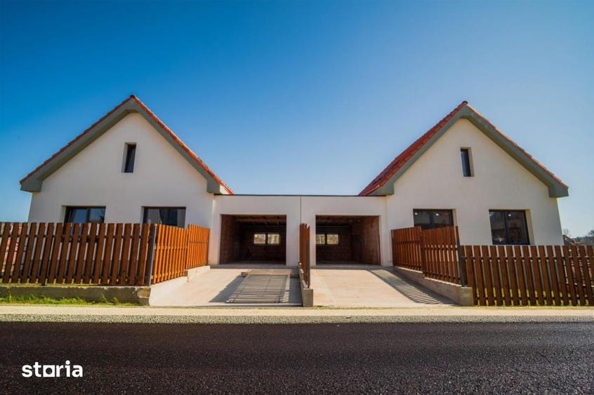 Casă cu 5 camere cu Teren 523 Mp în Ciurila