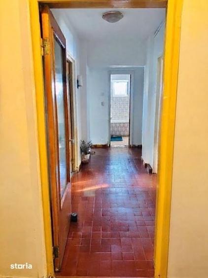 Apartament cu 2 camere decomandat în Vitan