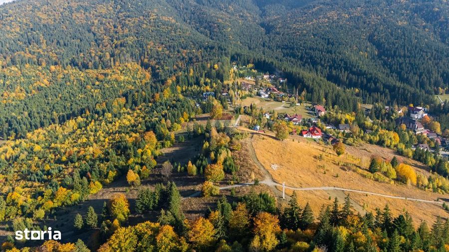 Teren de 7785 mp, în Ceahlău