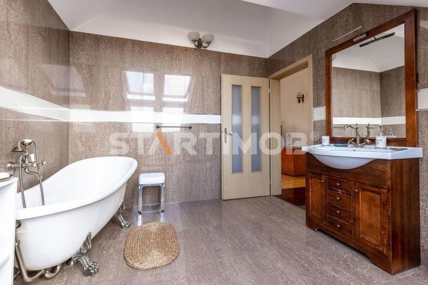 Vila mobilata ultracentral Brasov - 3