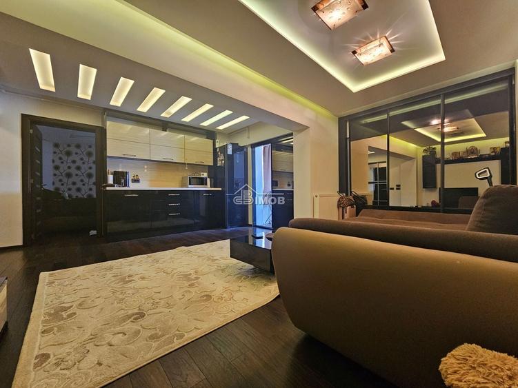 Apartament cu 2 camere decomandat, mobilat în Ultracentral