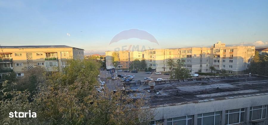 Apartament cu 2 camere semidecomandat în Kiseleff