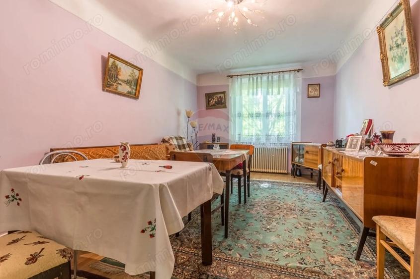 Apartament cu 2 camere decomandat în Sud