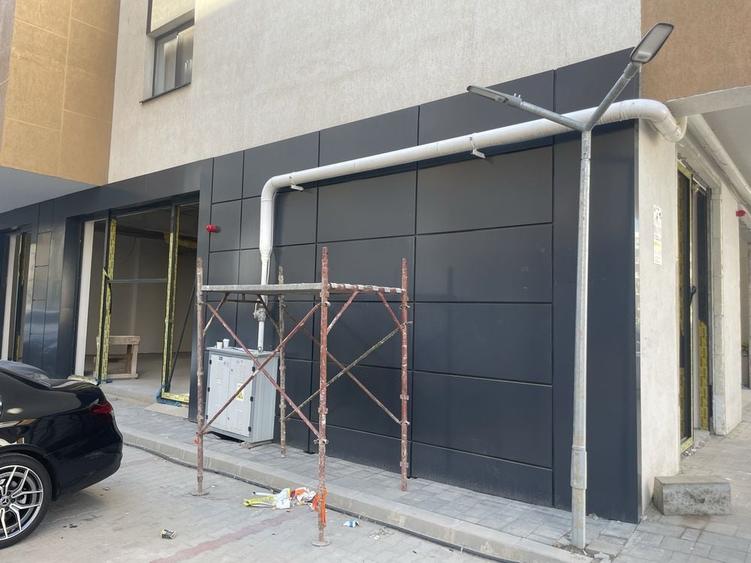 Spațiu comercial, de 79 mp, în Central
