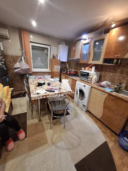 Apartament cu 2 camere decomandat în Govândari
