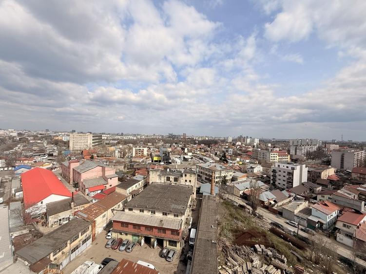 Apartament cu 3 camere în Parcul Carol