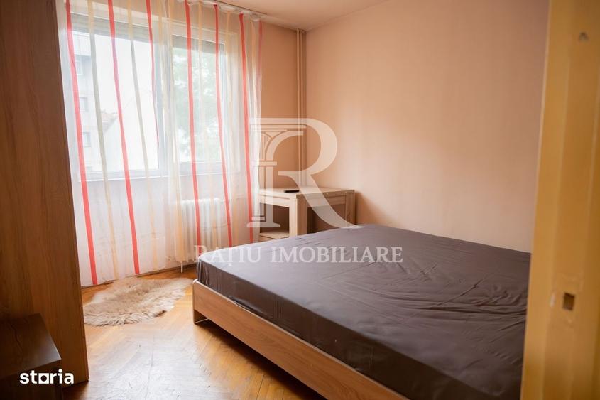 Apartament cu 3 camere decomandat în Central
