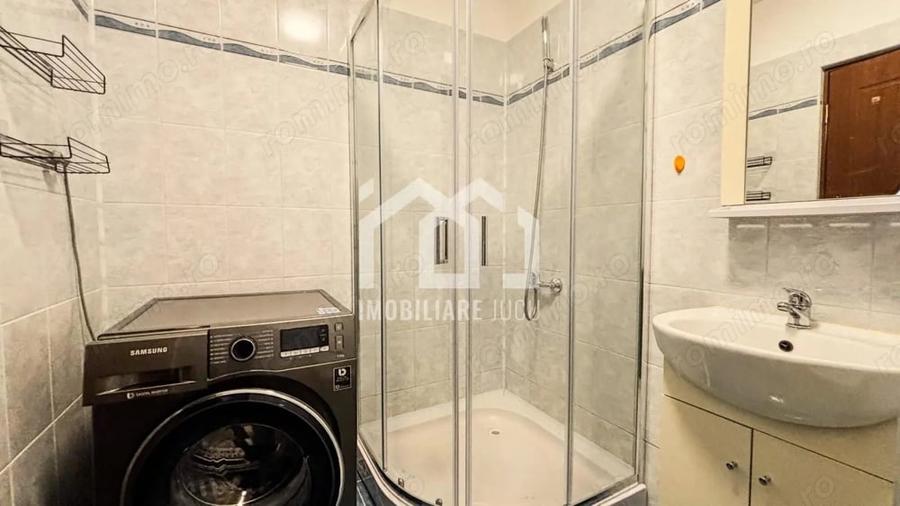 Apartament cu 2 camere semidecomandat în Jucu