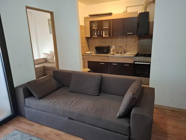 Apartament cu 2 camere nedecomandat în Central