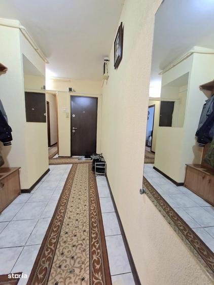 Apartament cu 4 camere în Central