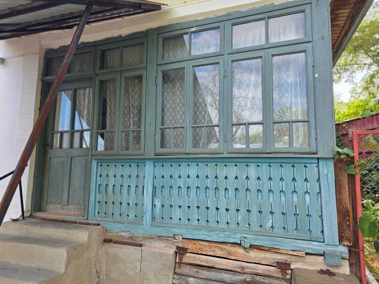 Casă cu 3 camere în Bogdănești