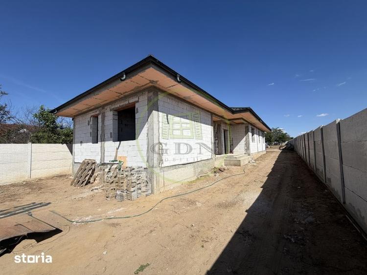 Casă cu 3 camere cu Teren 1533 Mp în Central
