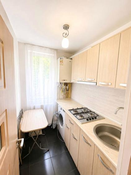 Apartament 3 camere Micro 19 CT  bloc aproape de bulevard - 1