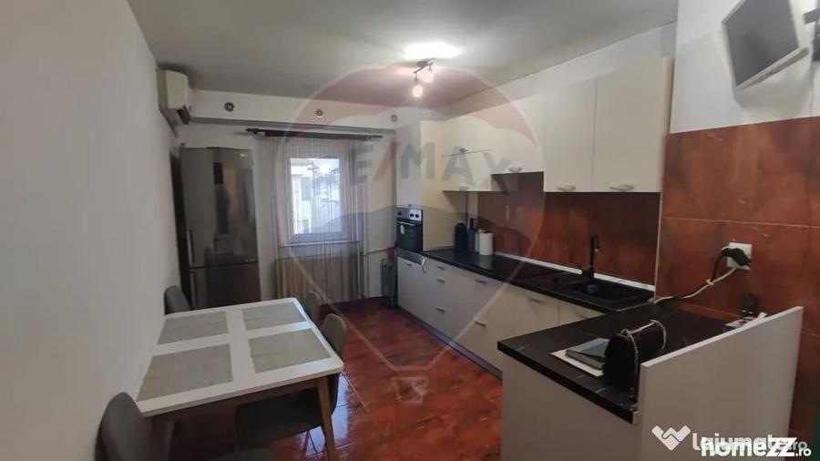 Apartament cu 3 camere decomandat în Calea Aradului