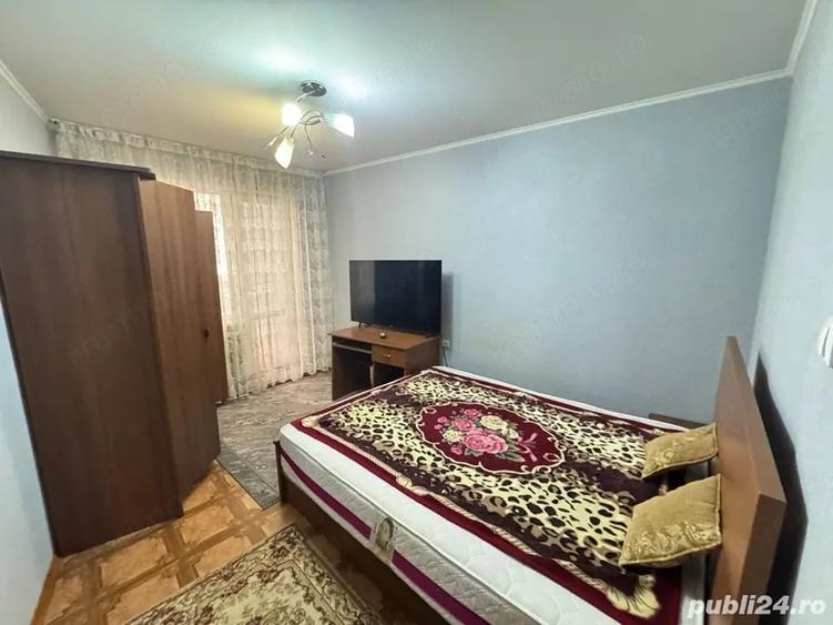 Garsonieră decomandată în Soarelui