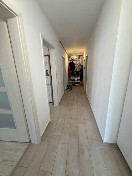 Apartament cu 2 camere decomandat în Berceni
