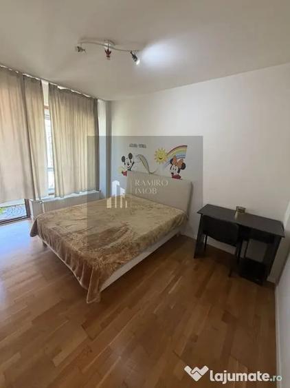 Apartament cu 3 camere semidecomandat în Măgurele
