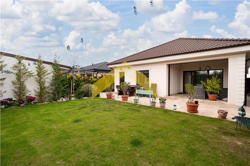 Casă individuală cu 3 camere cu Canalizare în Exterior Nord