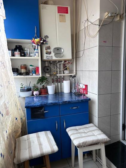 Apartament cu 2 camere semidecomandat în Colanu