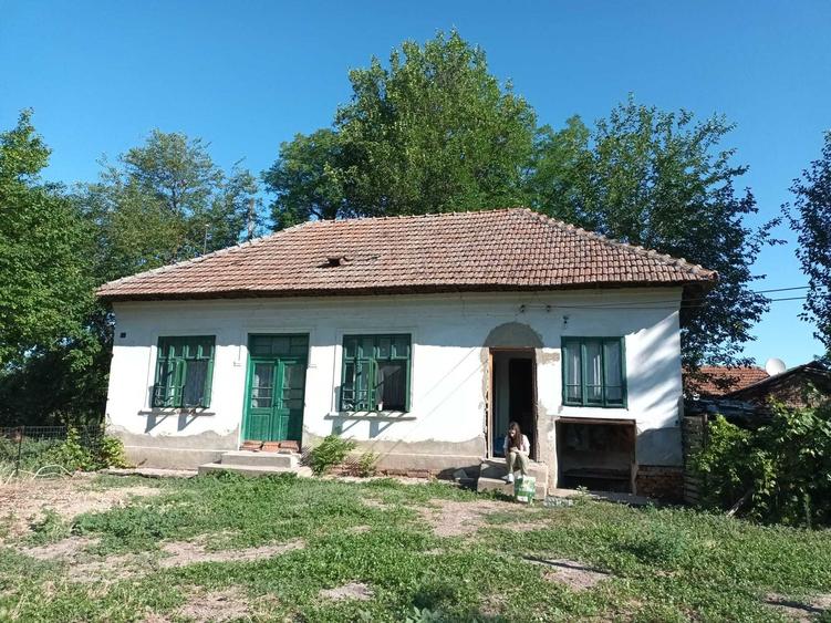 Casă cu 3 camere în Goicea