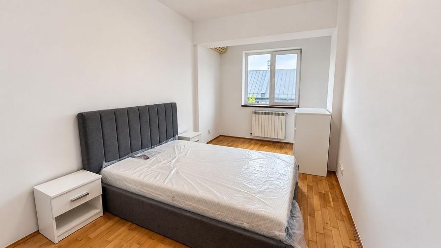Apartament cu 3 camere decomandat în Timpuri Noi