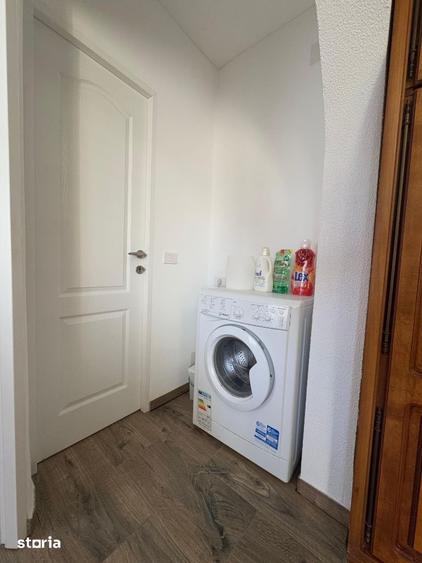 Apartament cu 2 camere semidecomandat în Onești