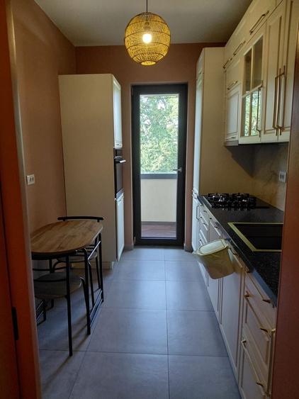 Apartament cu 2 camere decomandat în Bucium