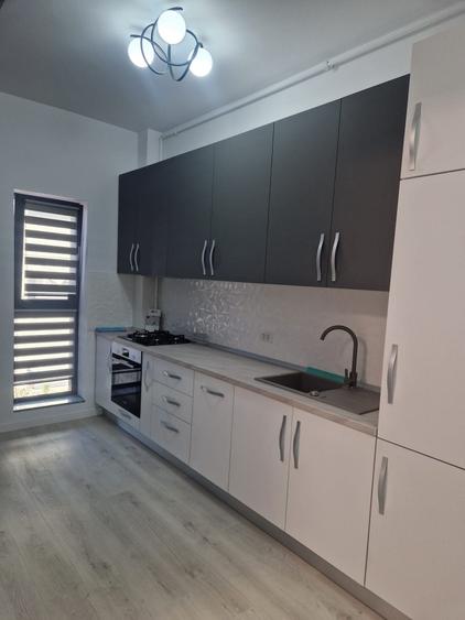 Apartament cu 2 camere decomandat în Păulești