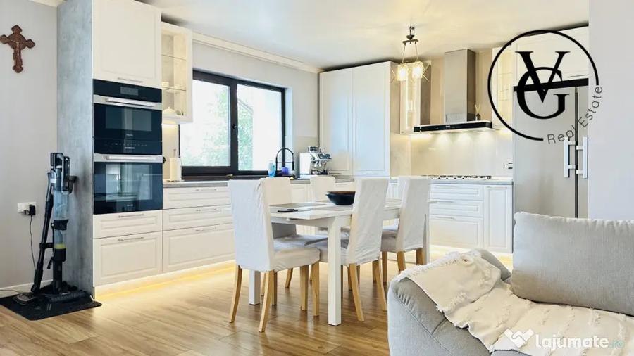 Casă cu 5 camere cu Teren 754 Mp în Central