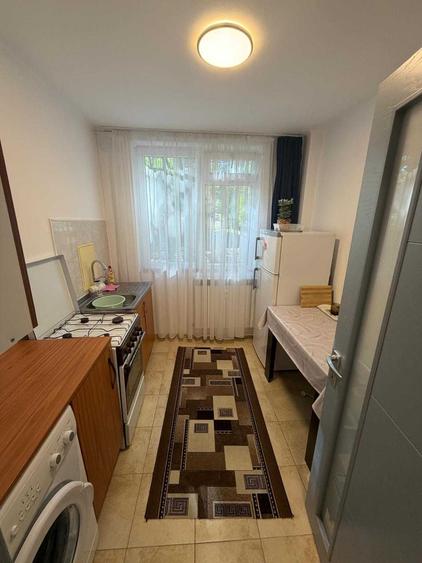Inchirez apartament ultracentral langa Tribunal SV.,parter inalt.pentru locuit sau spatiu comercial,birouri.coafor,etc. - 8