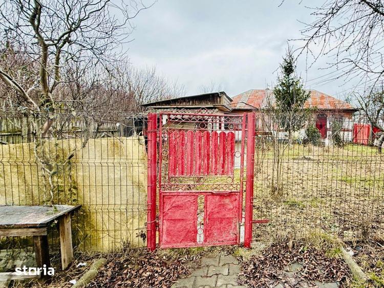 Casă cu 3 camere cu Teren 920 Mp în Central