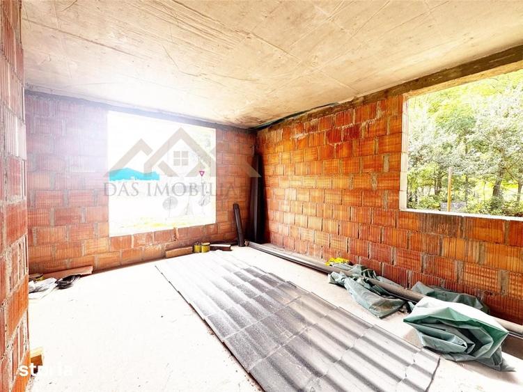 Casă cu 3 camere cu Teren 260 Mp în Recea