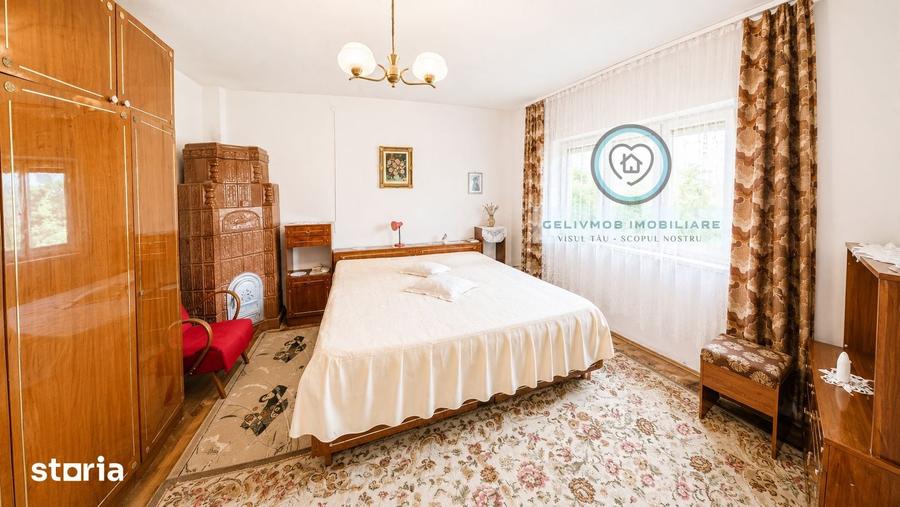 Boldesti Scaeni - casa solida + 1681 mp, desch. 27 m,toate utilitatile - 12