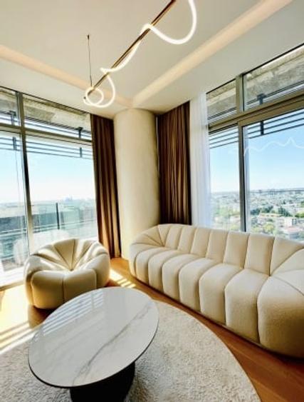 Apartament cu 3 camere semidecomandat, mobilat în Floreasca