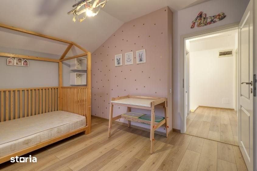 Casă cu 4 camere cu Teren 420 Mp în Corbeanca