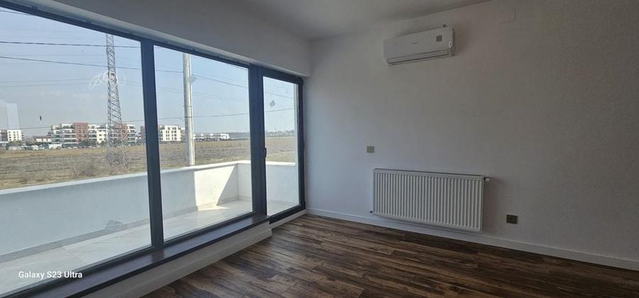 Casă cu 3 camere cu Teren 500 Mp în Albert