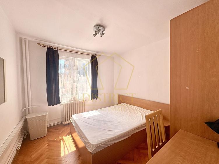 Apartament cu 3 camere semidecomandat, mobilat în Ultracentral