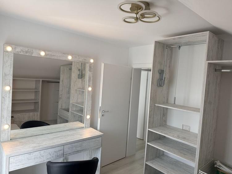 Casă cu 3 camere cu Teren 517 Mp în Păulești