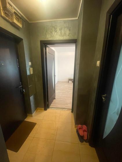 Garsonieră decomandată în Iancului